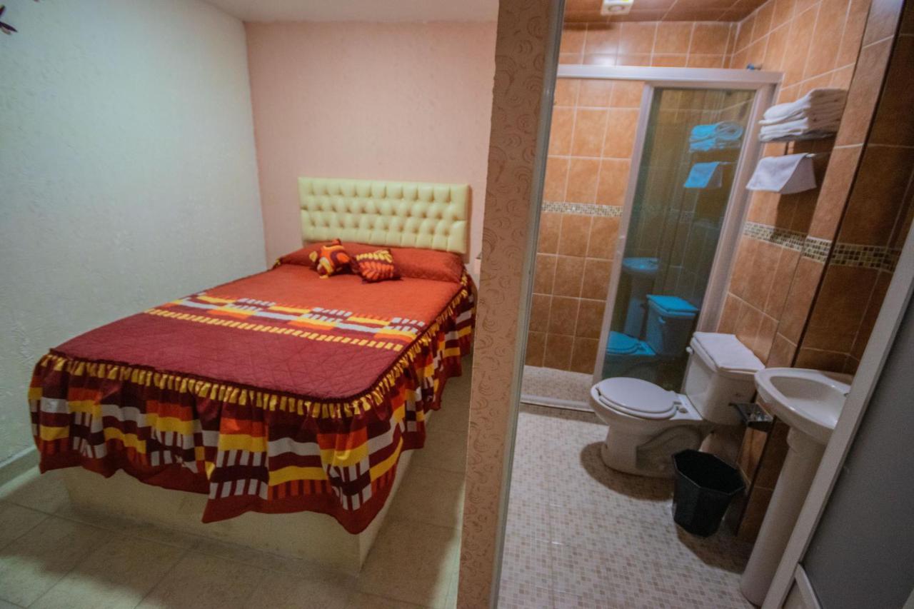 Tlatki Hotel San Martín de las Pirámides Екстериор снимка
